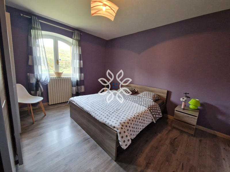 Propriété - 223 m² - 7 pièces