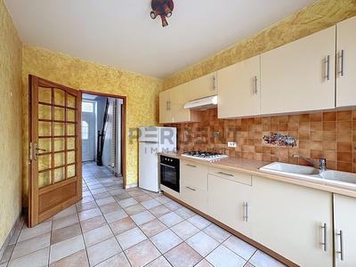 Maison - 111 m² - 6 pièces