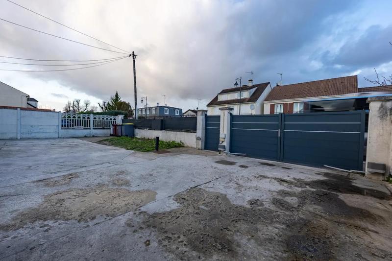 Appartement - 94 m² - 3 pièces