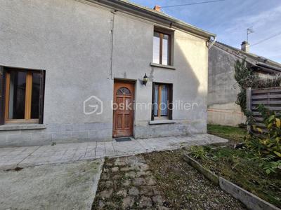 Maison de village - 88 m² - 7 pièces