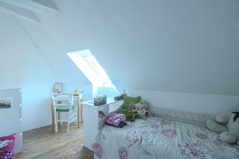 Maison - 90 m² - 6 pièces