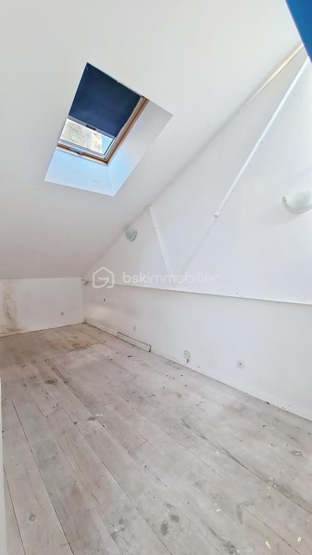 Loft - 140 m² - 6 pièces