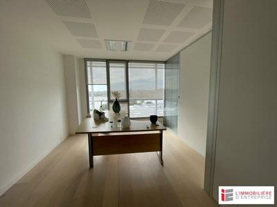 Bureau - 48 m²