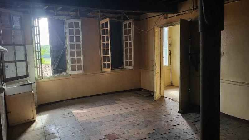 Maison - 145 m² - 4 pièces