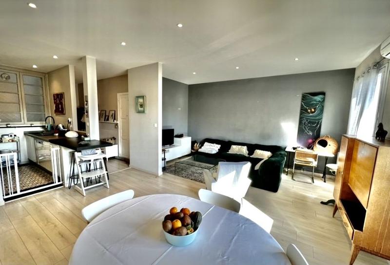 Appartement ancien - 77 m² - 3 pièces