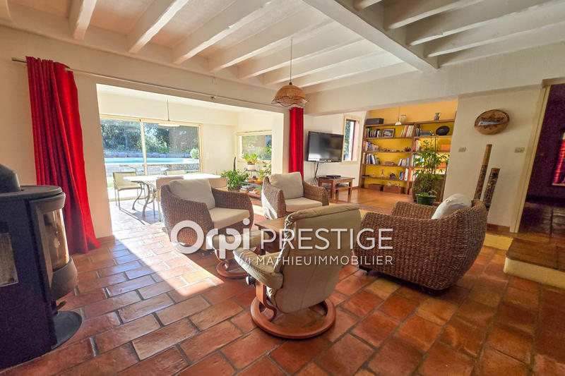 Maison - 130 m² - 5 pièces