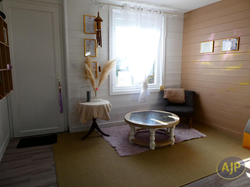 Maison - 156 m² - 8 pièces