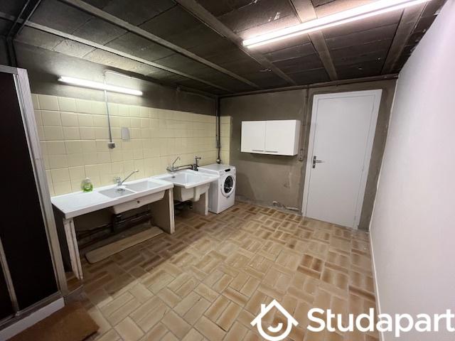 Chambre - 12 m² - 1 pièce