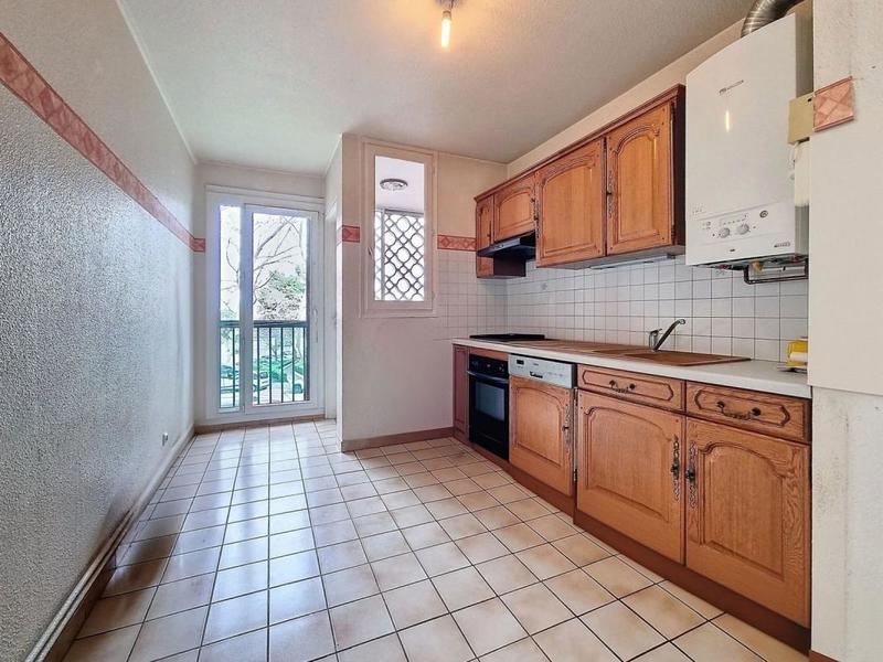 Appartement - 100 m² - 4 pièces