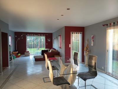 Maison - 128 m² - 5 pièces