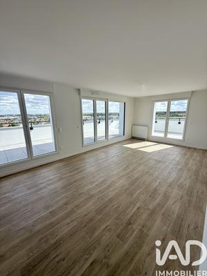 Appartement - 82 m² - 4 pièces