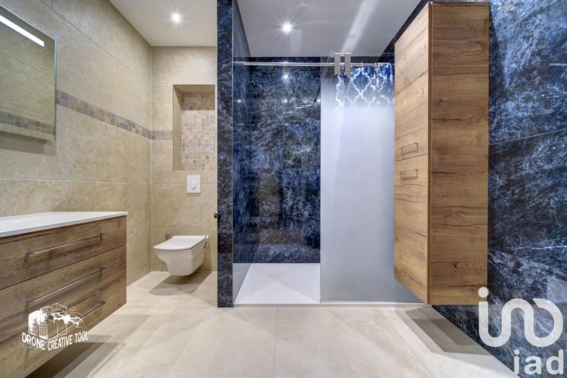 Maison - 175 m² - 7 pièces