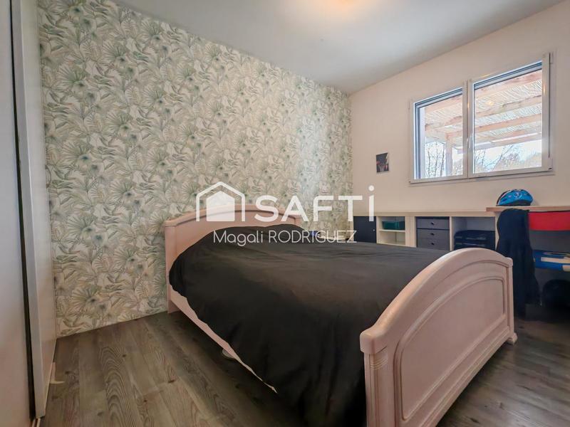 Maison - 188 m² - 8 pièces