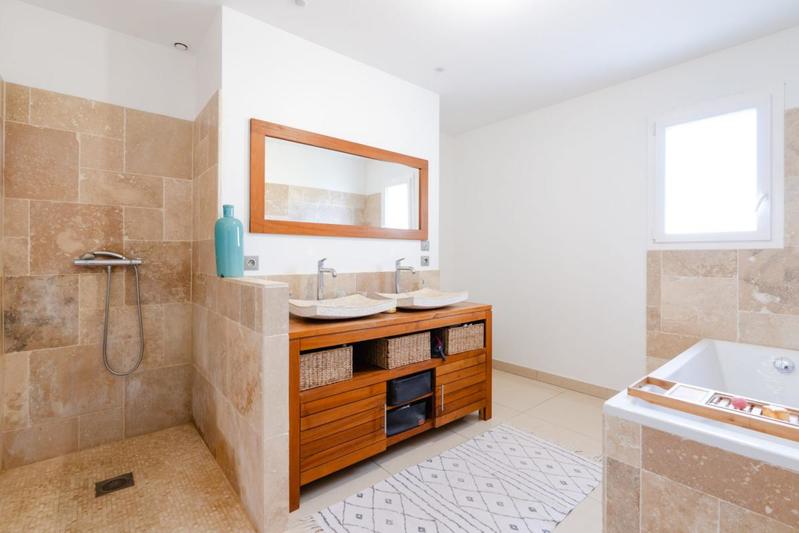 Maison - 151 m² - 5 pièces