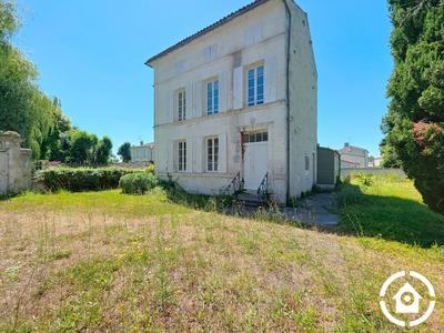 Maison - 167 m² - 6 pièces