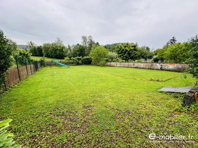 Maison - 215 m² - 8 pièces