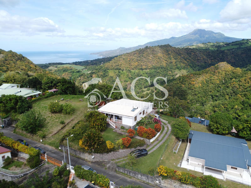 Maison - 144 m² - 6 pièces