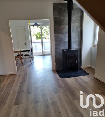 Maison - 215 m² - 12 pièces