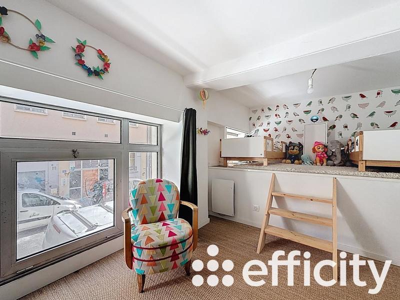 Appartement - 120 m² - 5 pièces