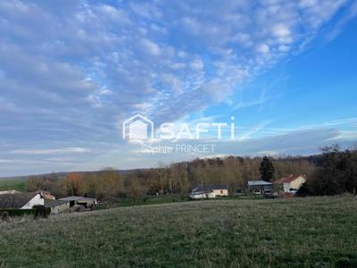 Maison - 140 m² - 1 pièce