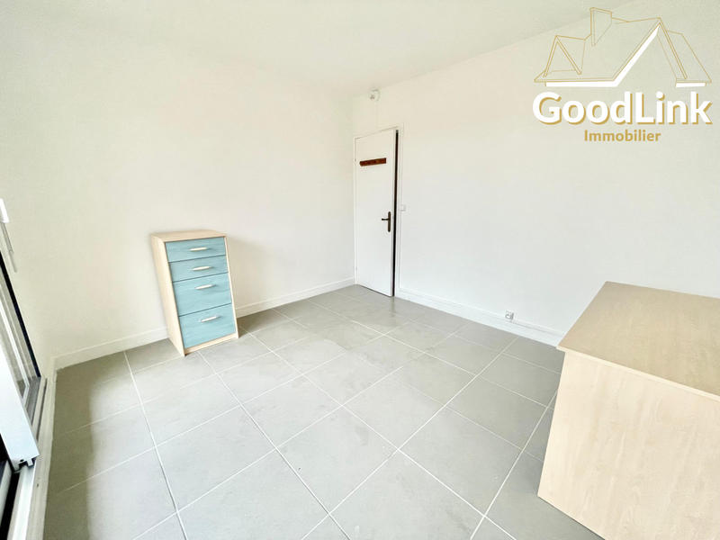 Appartement - 75 m² - 4 pièces