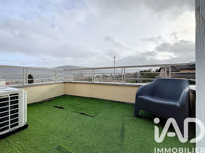 Maison - 98 m² - 4 pièces