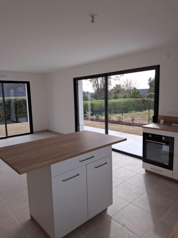 Maison - 98 m² - 4 pièces