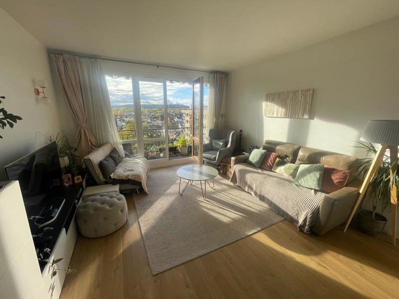 Appartement - 75 m² - 3 pièces