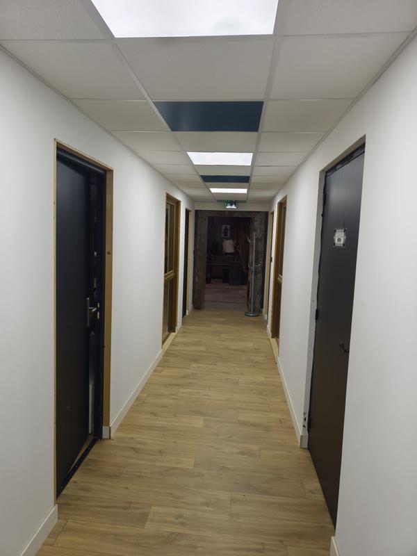 Local d'activités - 8 000 m²