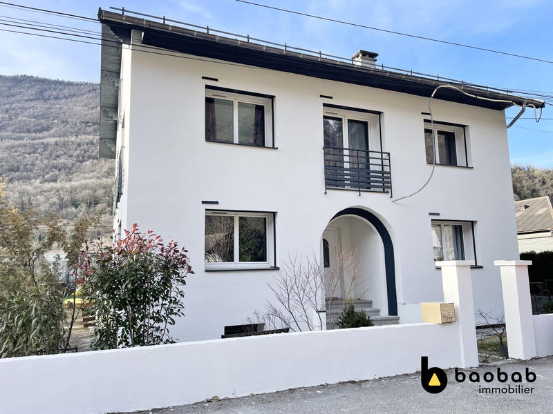 Maison - 136 m² - 5 pièces