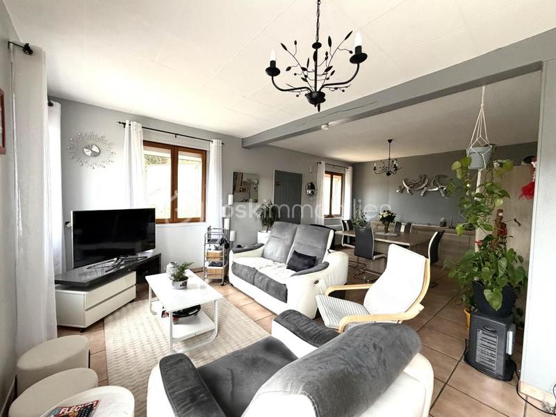 Maison - 106 m² - 5 pièces