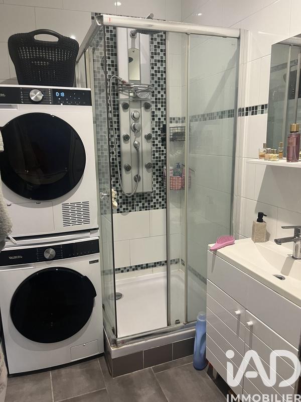 Maison - 204 m² - 11 pièces