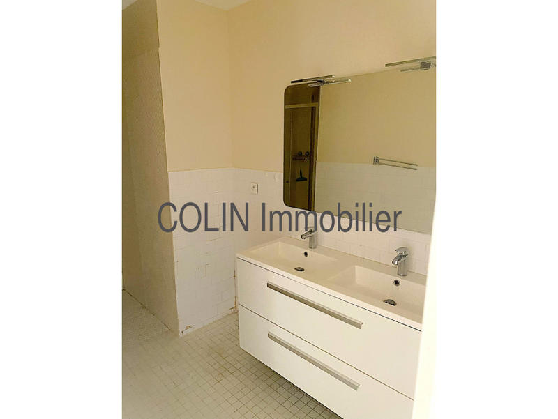 Appartement - 94 m² - 4 pièces