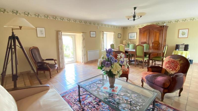 Maison - 194 m² - 5 pièces