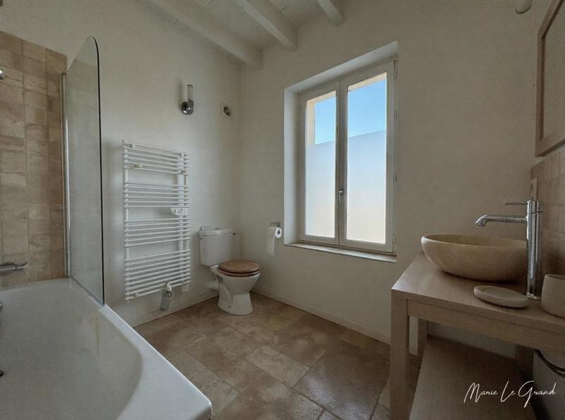 Maison en pierre - 162 m² - 8 pièces