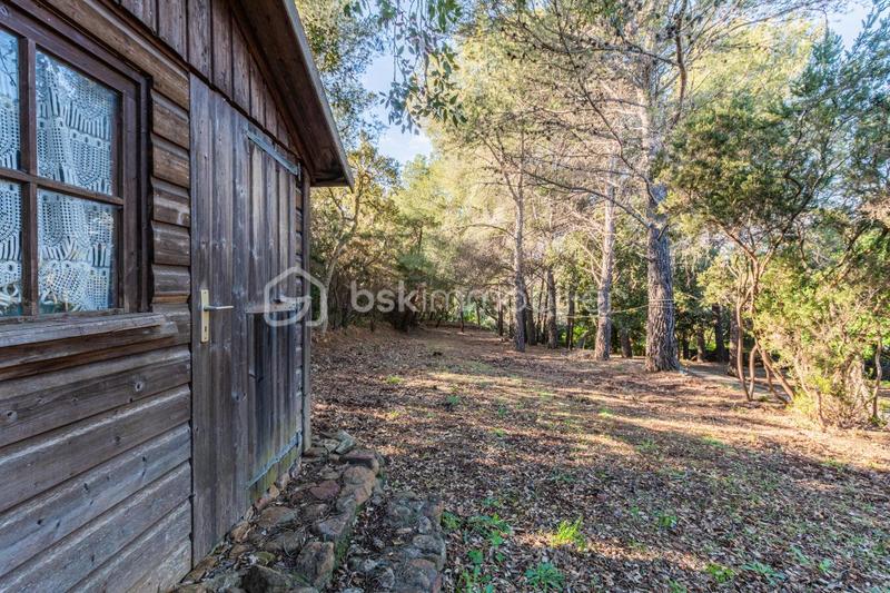 Propriété - 192 m² - 7 pièces