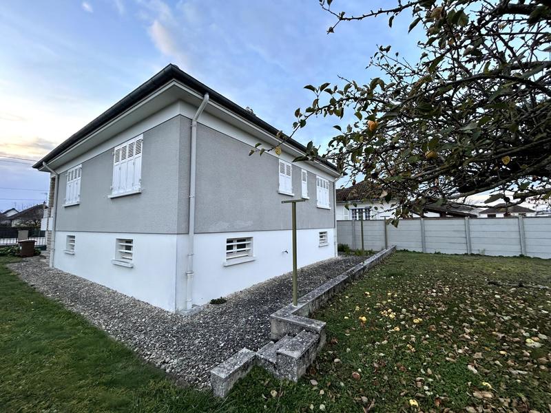 Maison - 86 m² - 4 pièces