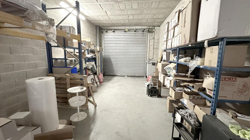 Local d'activité / Entrepôt - 400 m²