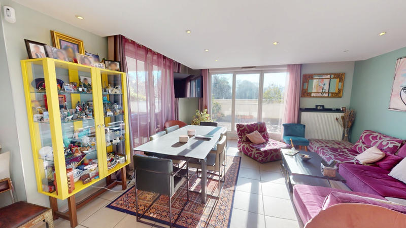 Appartement - 116 m² - 5 pièces