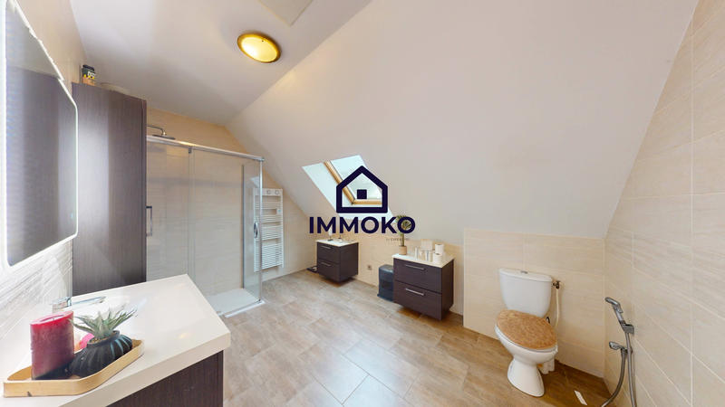 Maison - 114 m² - 5 pièces