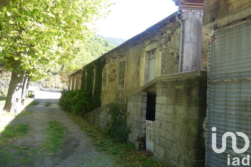 Maison - 255 m² - 10 pièces