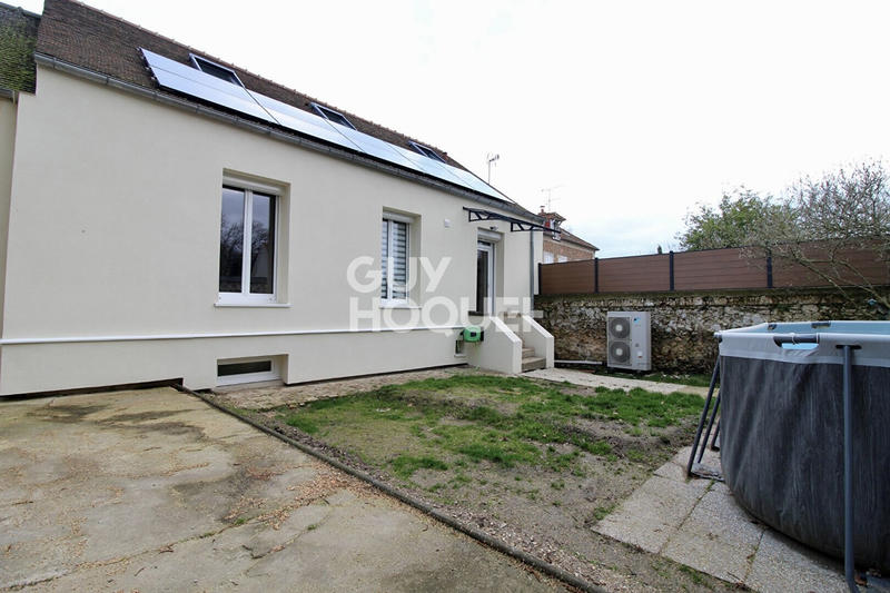 Maison - 92 m² - 4 pièces