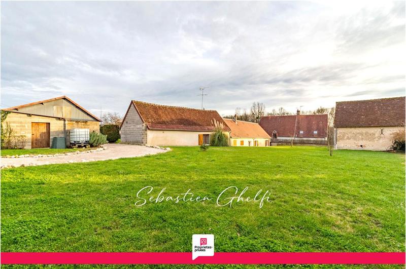 Maison - 97 m² - 5 pièces