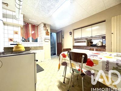 Maison de ville - 88 m² - 4 pièces