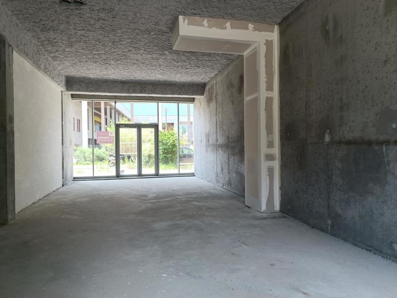 Local commercial - 94 m²