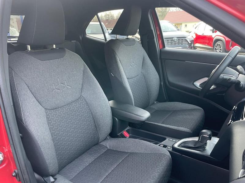 Toyota Yaris Cross Hybrid 116h - Bv Cvt (My22) Design