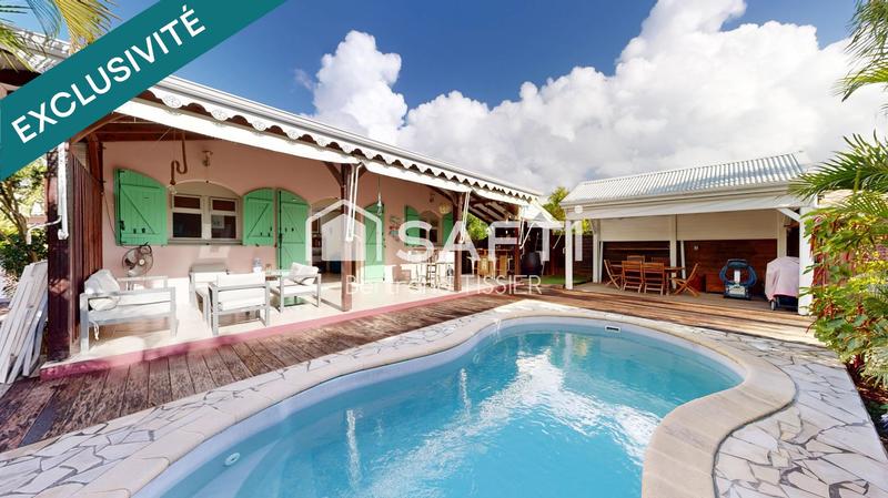 Maison - 110 m² - 4 pièces