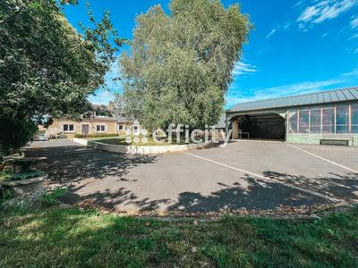 Maison - 150 m² - 8 pièces