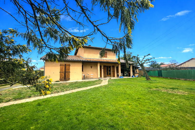 Maison - 110 m² - 5 pièces