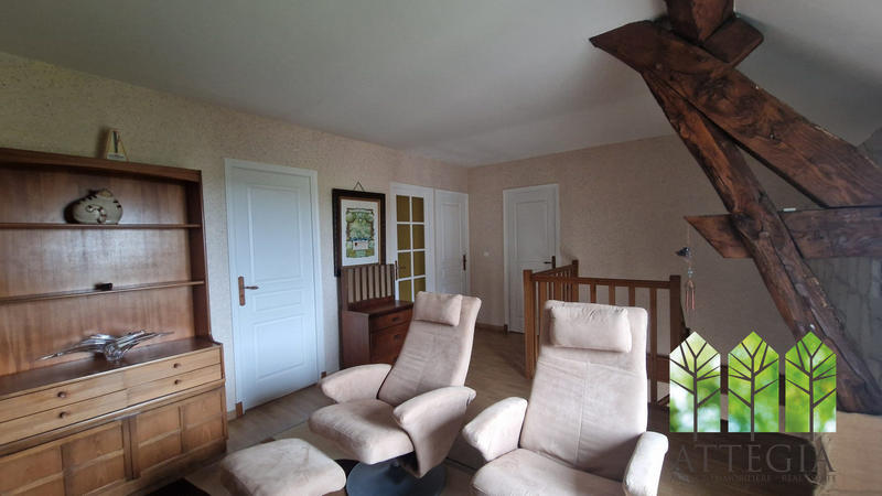 Maison - 147 m² - 5 pièces